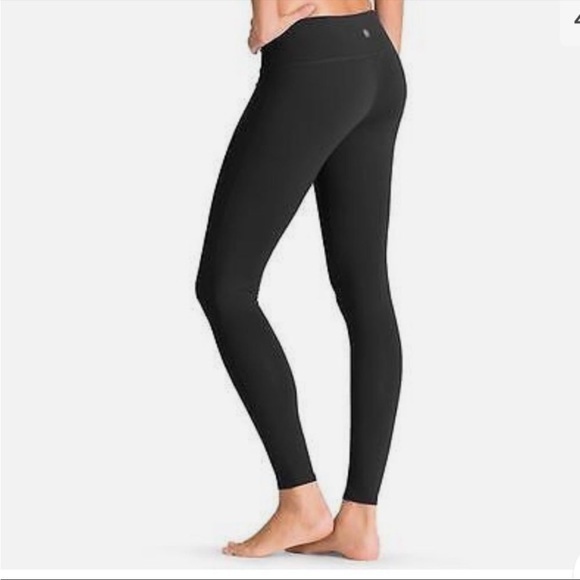 Athleta Pants - Athleta Chaturanga Tight Black Size XS